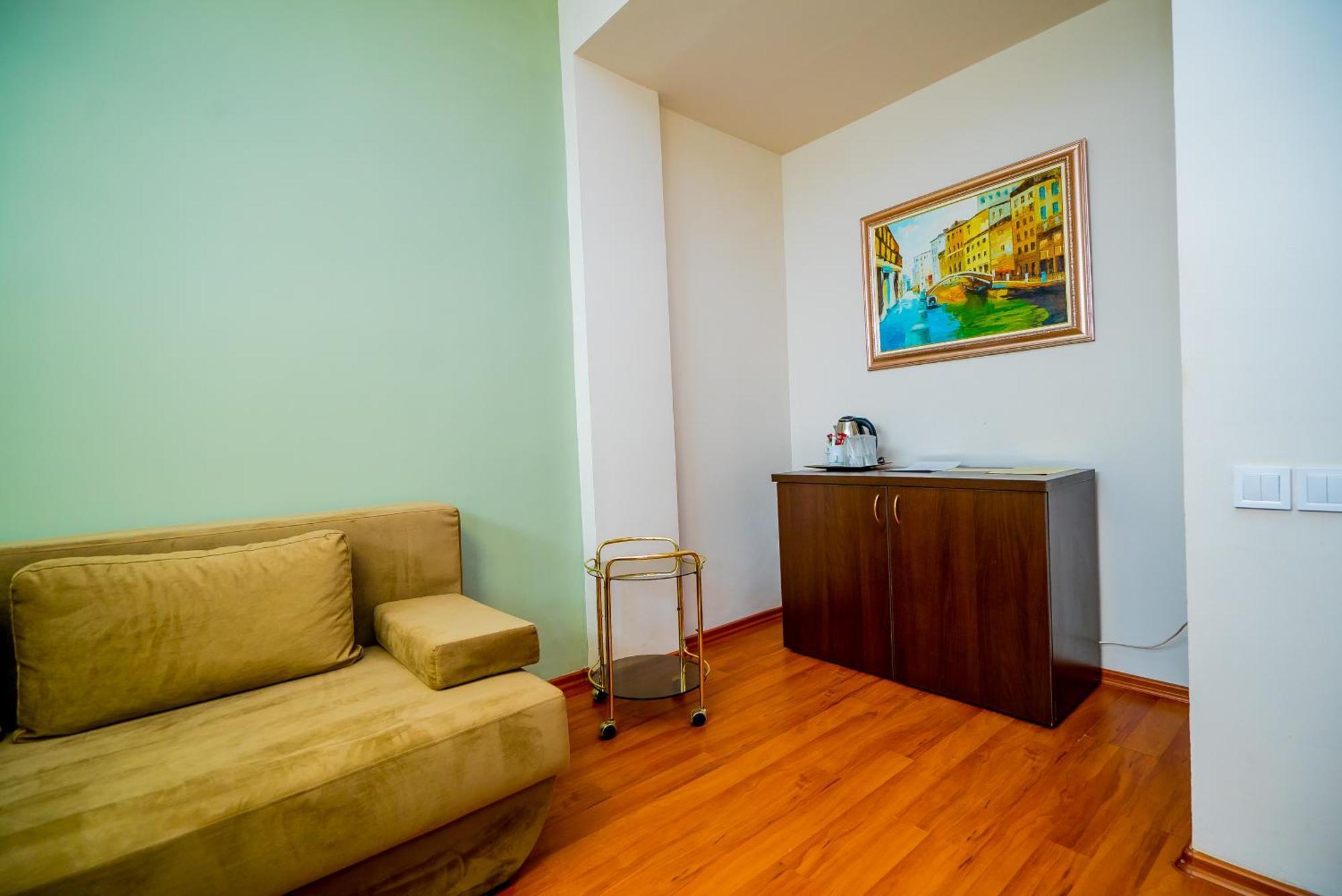 Guci Hotel Constanta Bagian luar foto