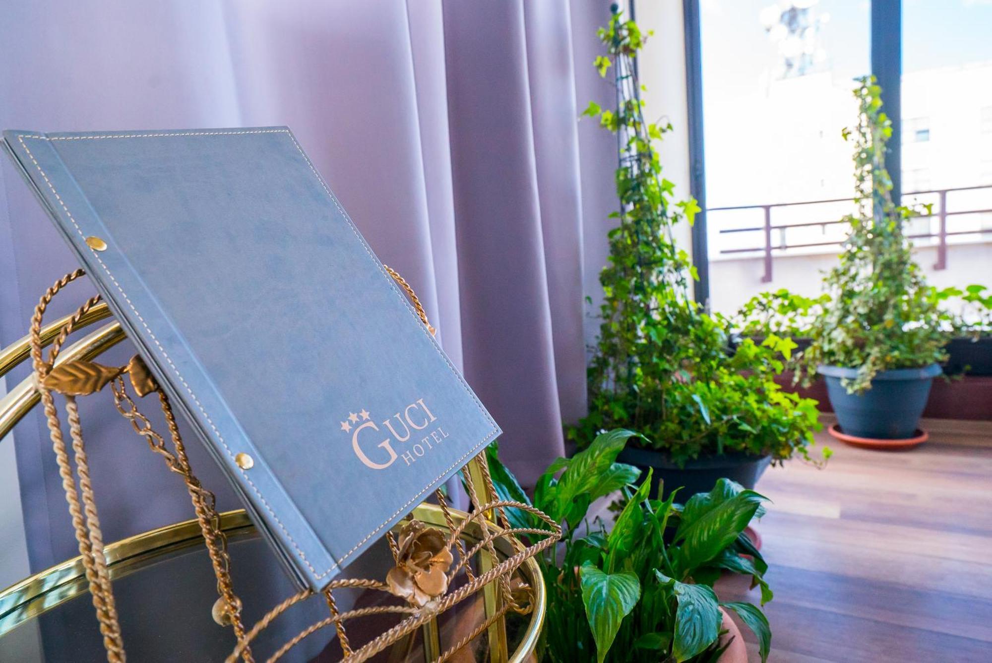 Guci Hotel Constanta Bagian luar foto